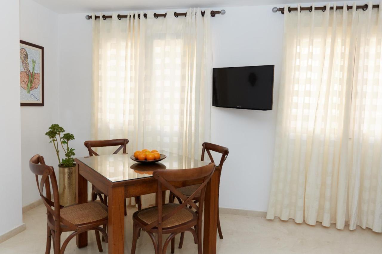 Apartamentos Anfiteatro Benidorm Buitenkant foto