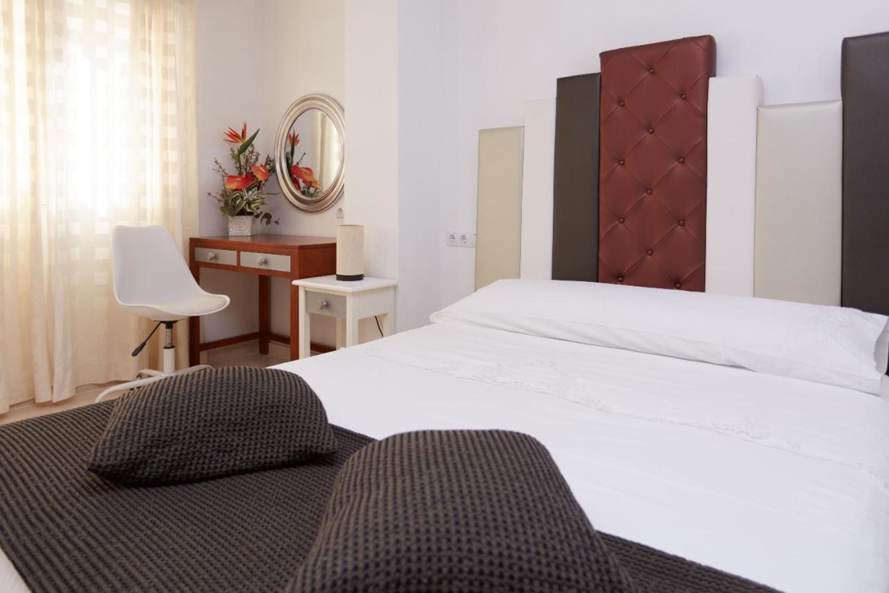 Apartamentos Anfiteatro Benidorm Buitenkant foto