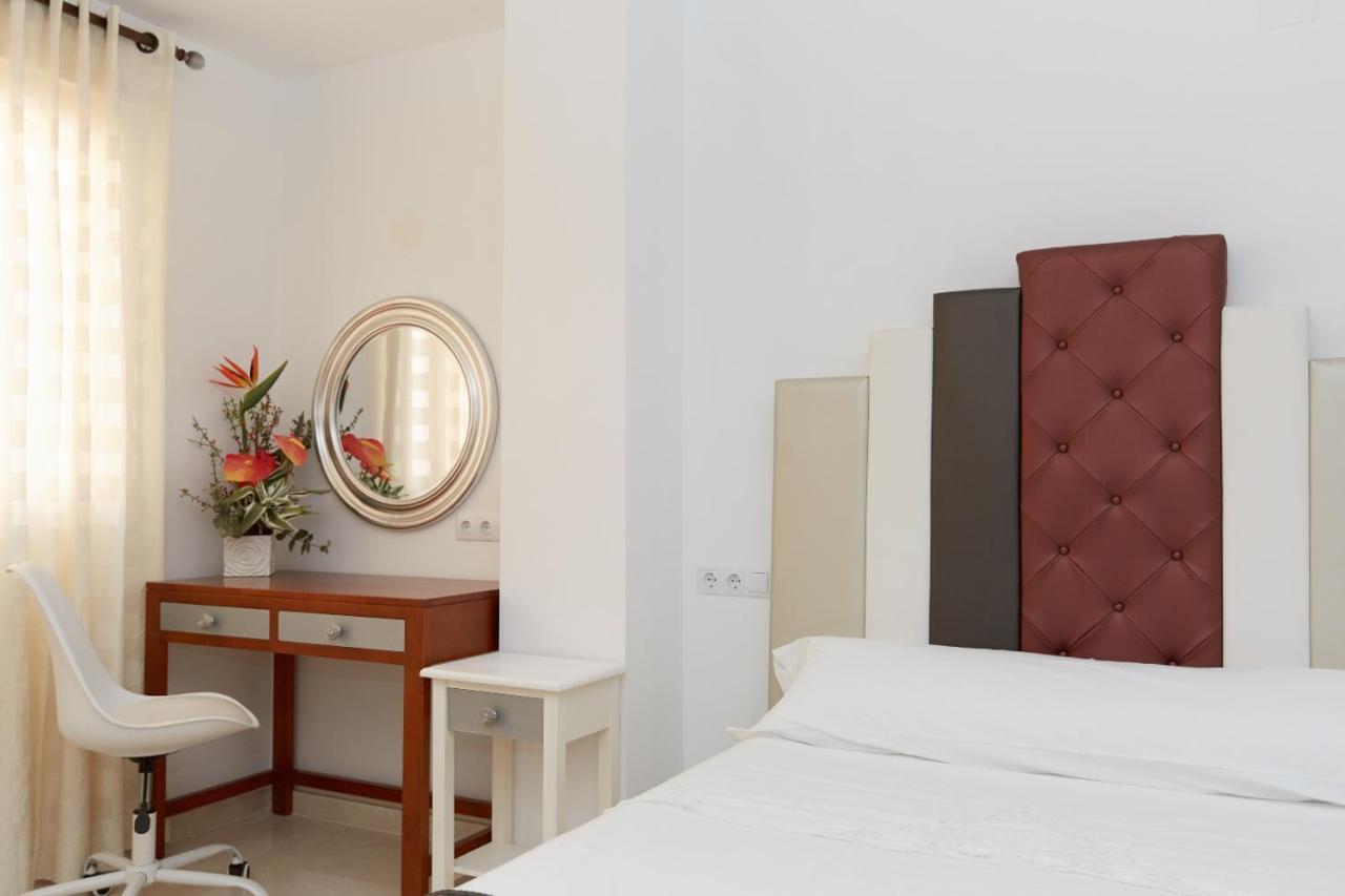 Apartamentos Anfiteatro Benidorm Buitenkant foto