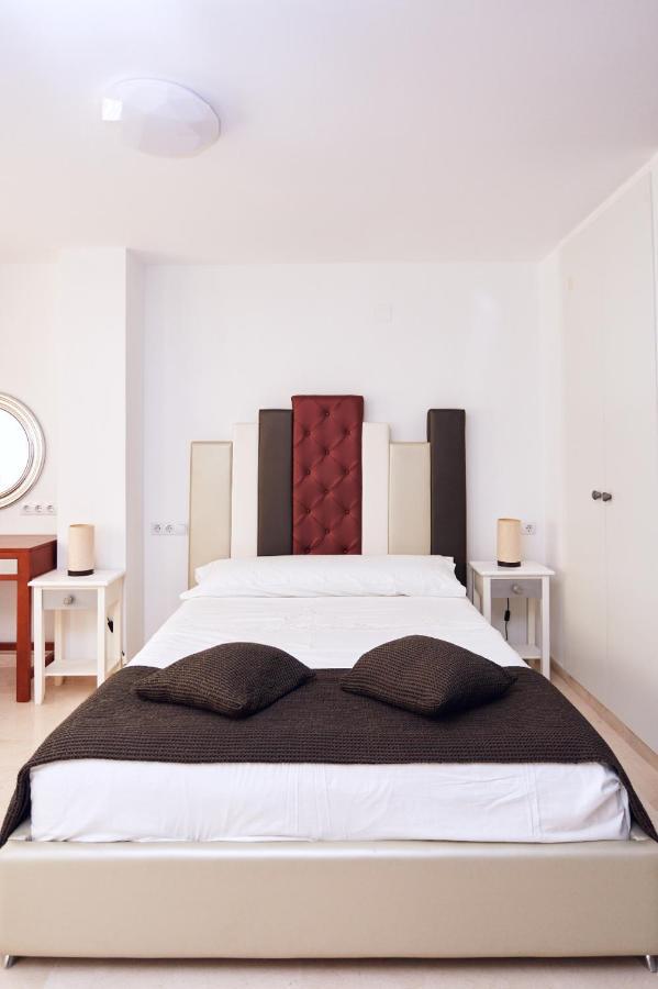 Apartamentos Anfiteatro Benidorm Buitenkant foto