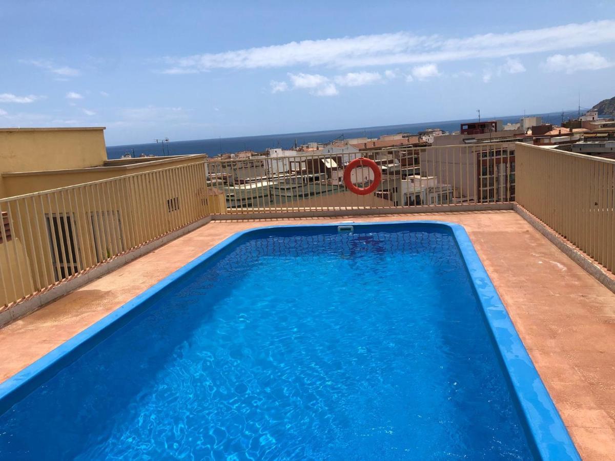 Apartamentos Anfiteatro Benidorm Buitenkant foto