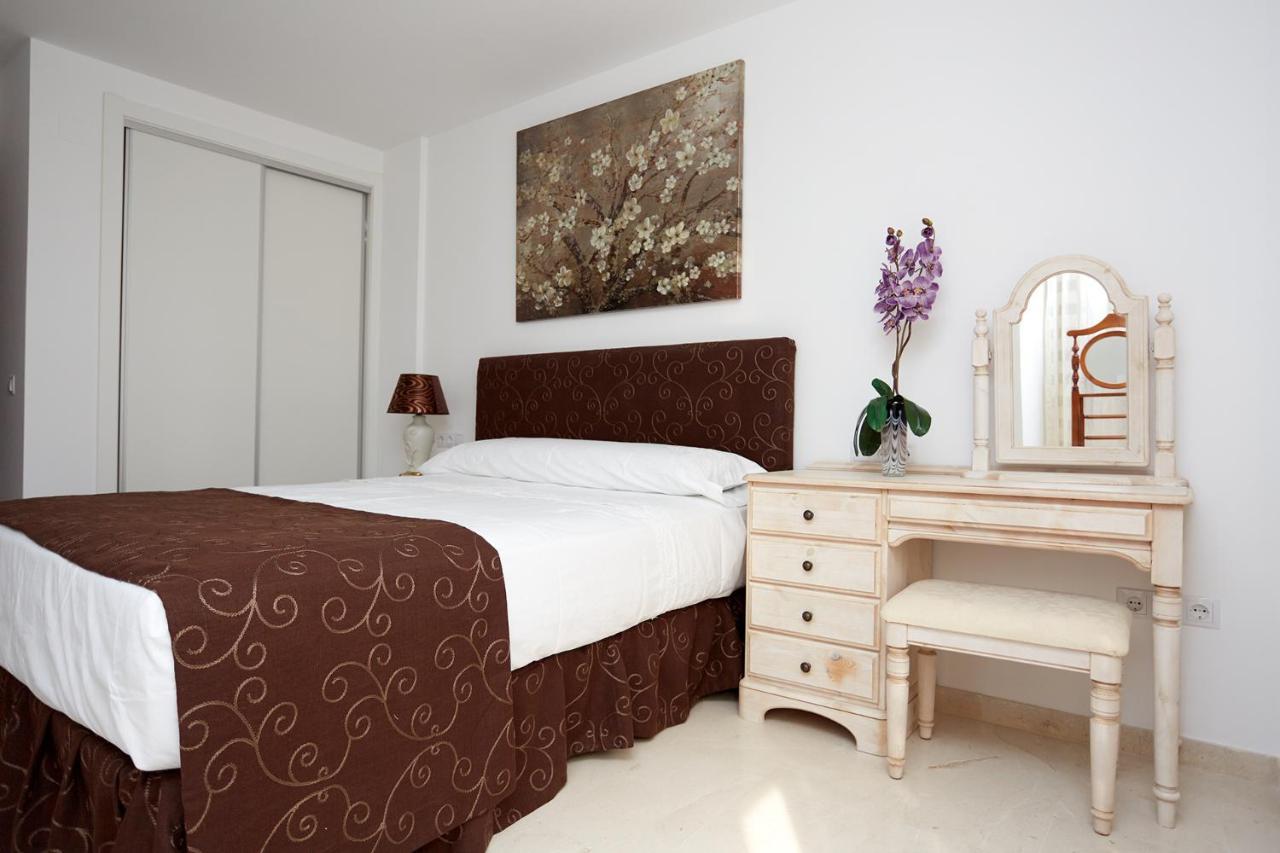 Apartamentos Anfiteatro Benidorm Buitenkant foto