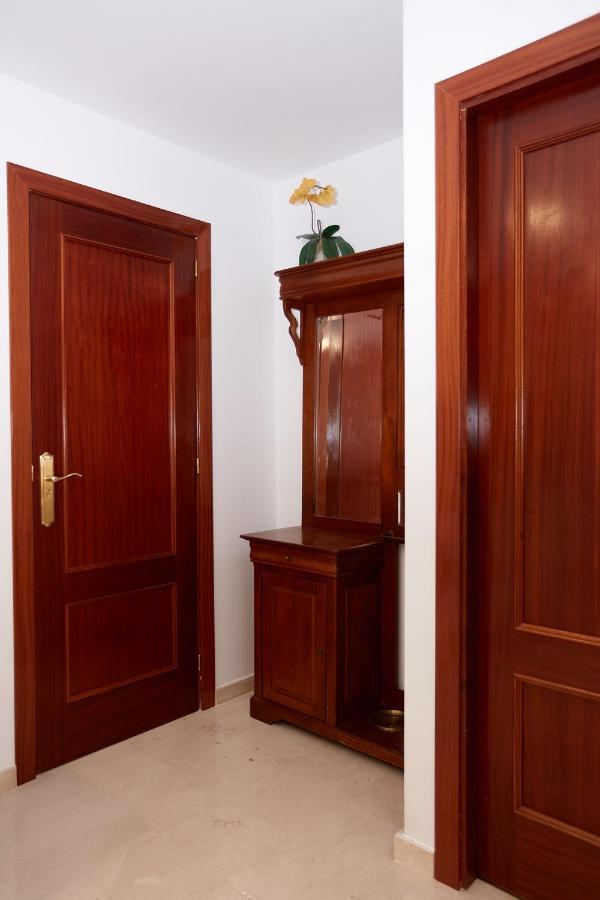 Apartamentos Anfiteatro Benidorm Buitenkant foto