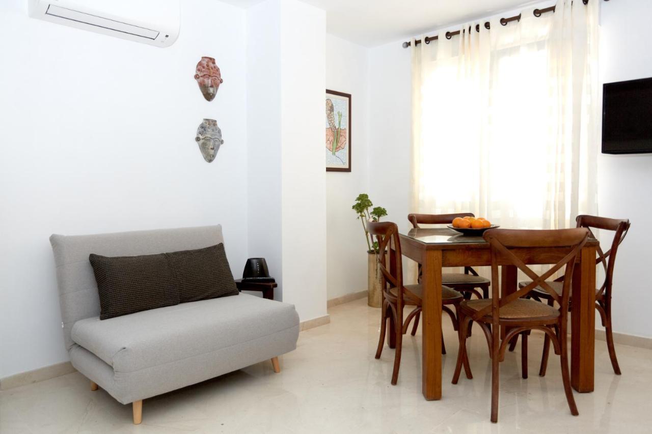 Apartamentos Anfiteatro Benidorm Buitenkant foto