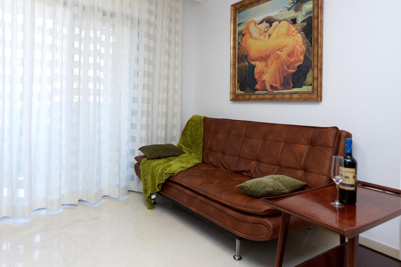 Apartamentos Anfiteatro Benidorm Buitenkant foto